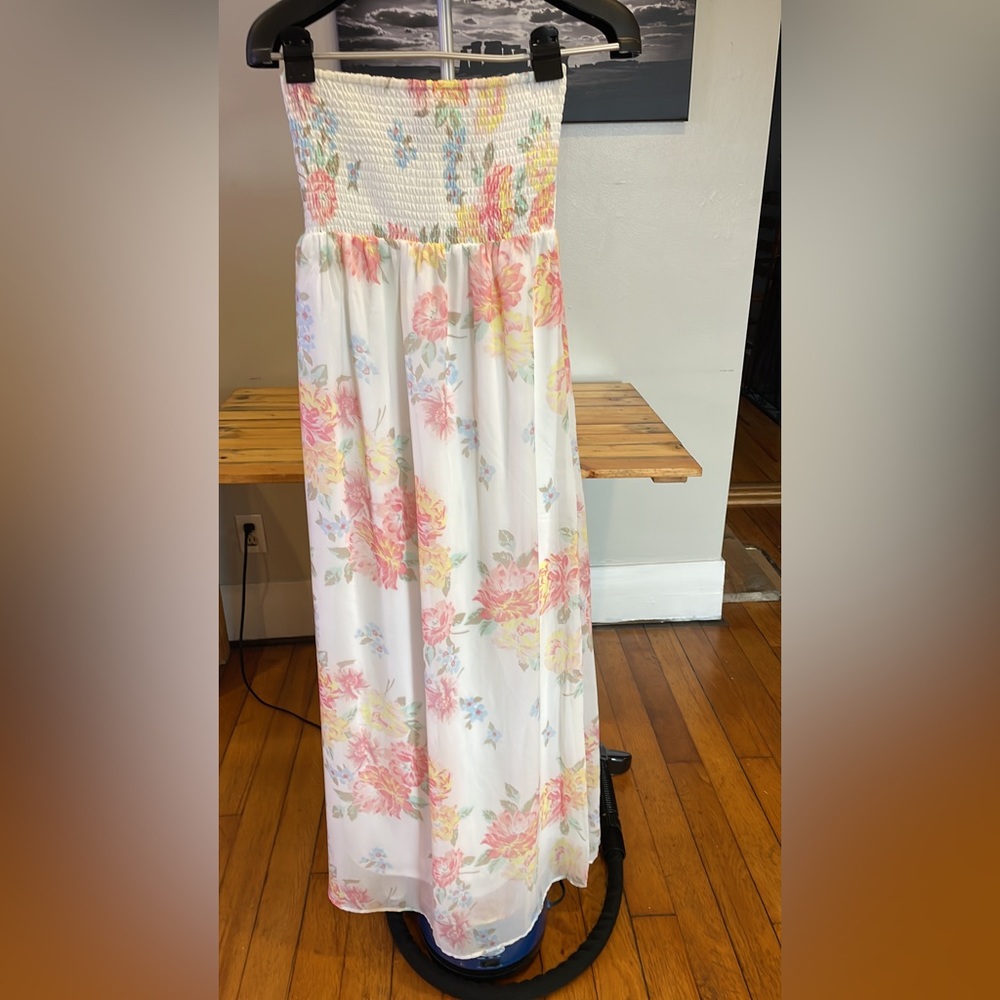 Old Navy maxi dress, size small